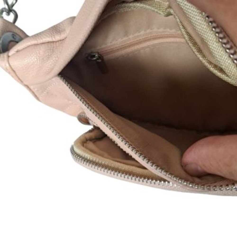 Steve Madden Quilted Fanny Pack Crossbody Bag - Picture 5 of 6